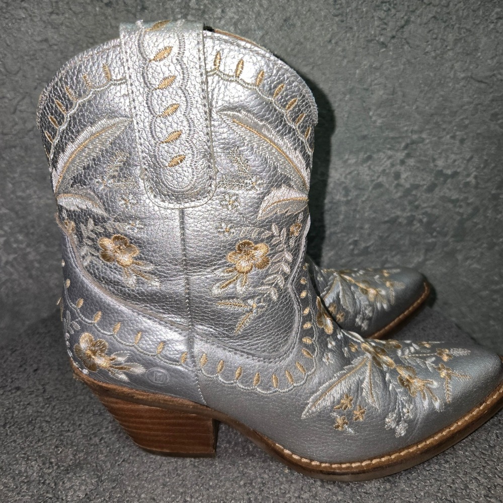 Dingo Primrose Silver Leather Embroidered Western Ankle Boots Womens 6.5M